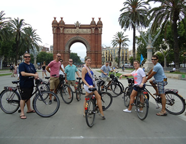 Tour Barcelona bici Arc Triomf