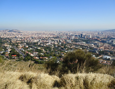 Tour bici Barcelona Tibidabo grup vistes panoràmiques