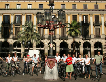 bike ride Barcelona Gaudi